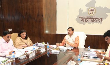 Banks of Kshipra River to be Enhanced with Facilities for Devotees