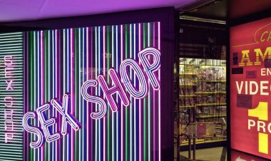 Spain is trialling a "digital wallet" to limit children's access to pornography