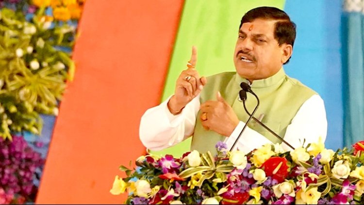 Development work should be done rapidly in tribal areas, implement schemes promptly : Chief Minister Dr. Yadav