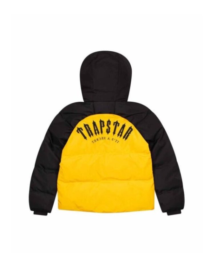 Trapstar UK Fashion Built for Fearless Urban Strength