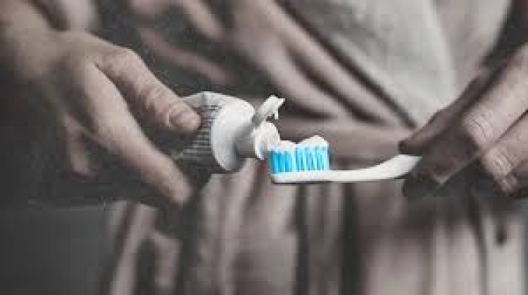 Top Fluoride Toothpastes Recommended by Dentists