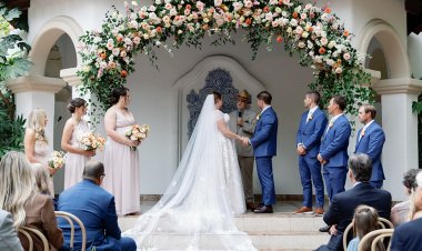 Orange County Family Photographer: Professional Wedding Coverage with a Focus on Simplicity