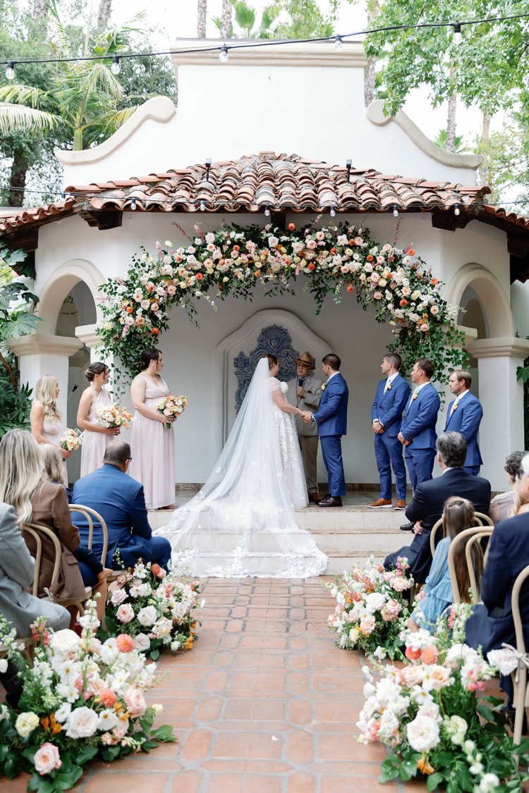 Orange County Family Photographer: Professional Wedding Coverage with a Focus on Simplicity