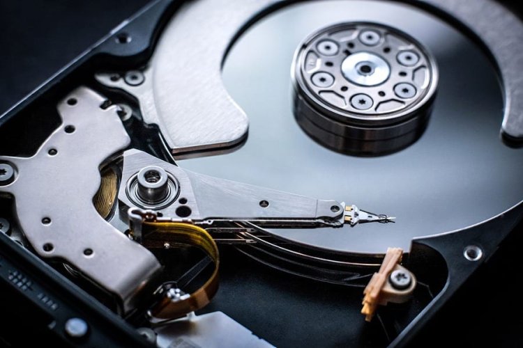 Desktop Computer Hard Drive: Complete Guide