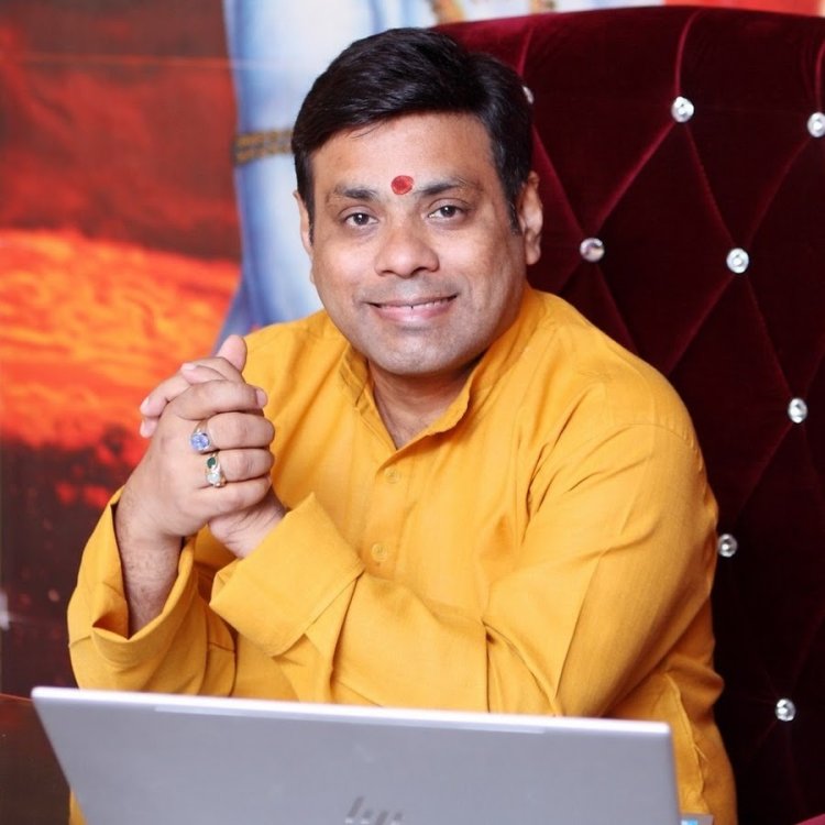 Today Horoscope: How Your Horoscope Guides Daily Decisions