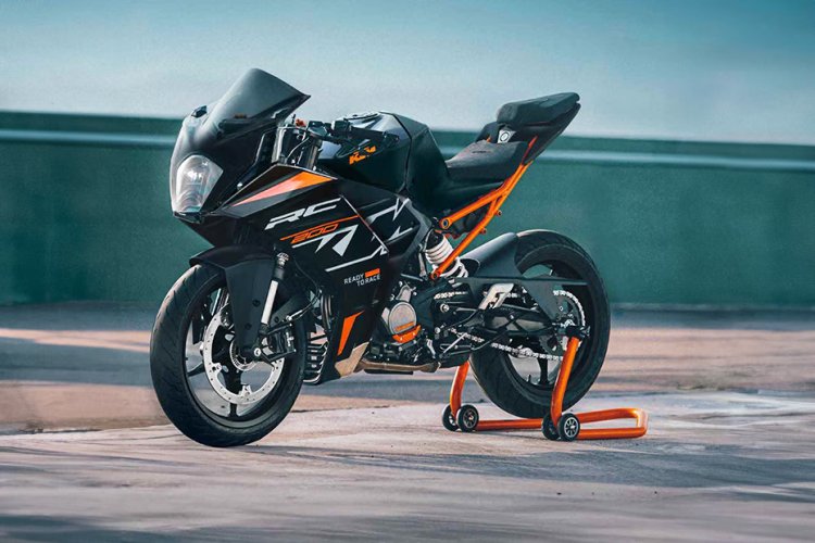 KTM RC 200 Mileage Influence of Riding Style