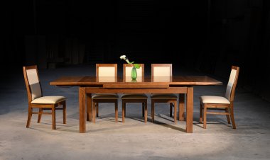 Dining Furniture: Creating a Stylish and Functional Dining Space