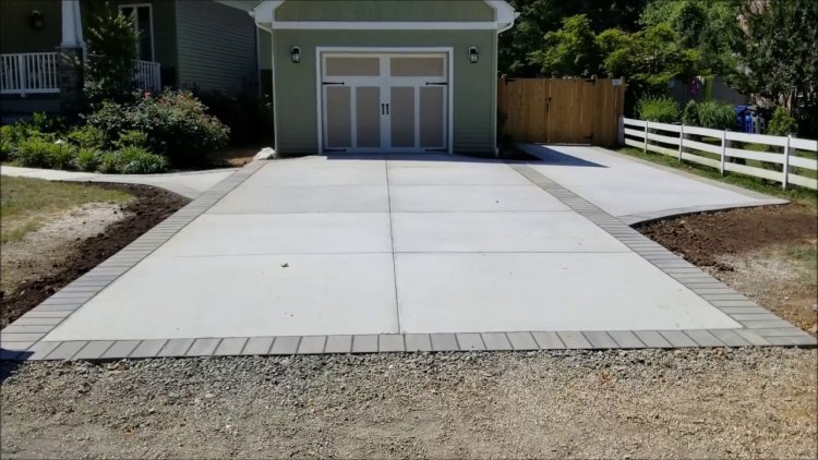 Gravel, Concrete, Or Pavers: Best Options For Galveston Driveways