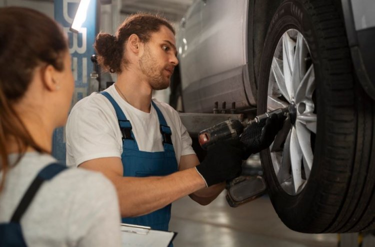 From Sudden Flat to Smooth Journey: Roadside Help Guide