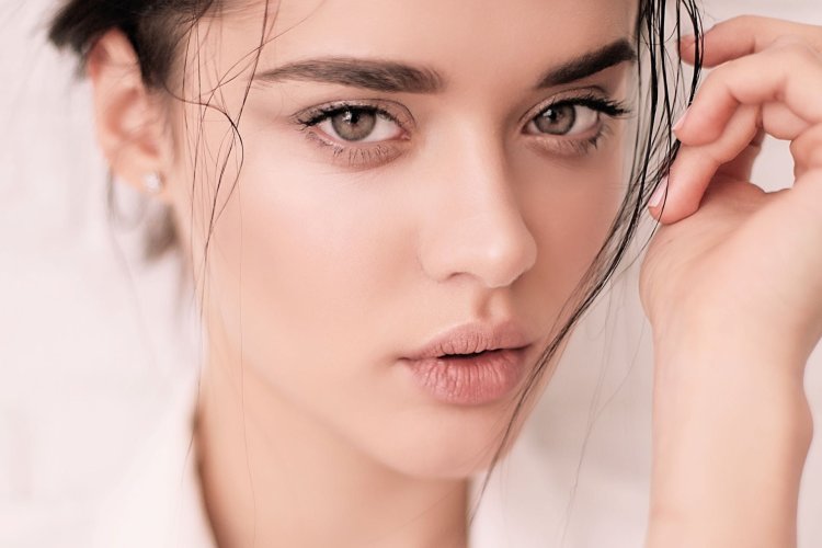 The Psychology Behind Clear and Brighter Skin Confidence