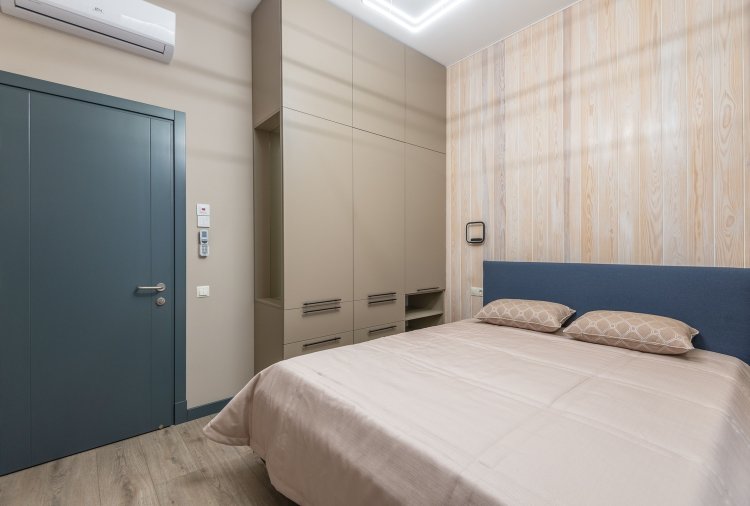 Upgrade Your Living Space with Luxury Walk-In Wardrobes by Decorguru Enterprise Ltd