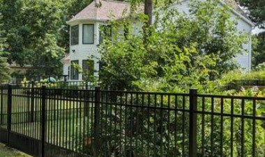 When a Damaged Fence Needs More Than a Quick Fix